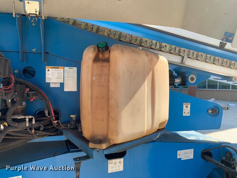 image for item JT9809 2014 Genie S-65 boom lift