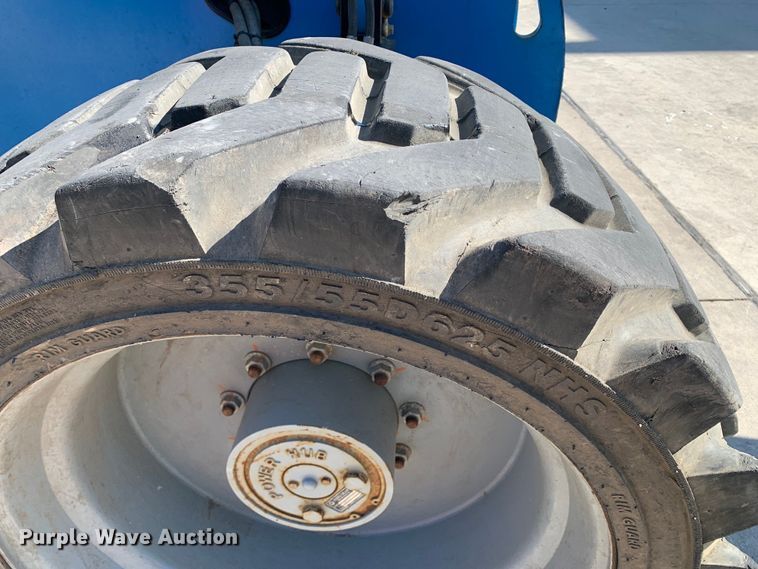 image for item JT9809 2014 Genie S-65 boom lift