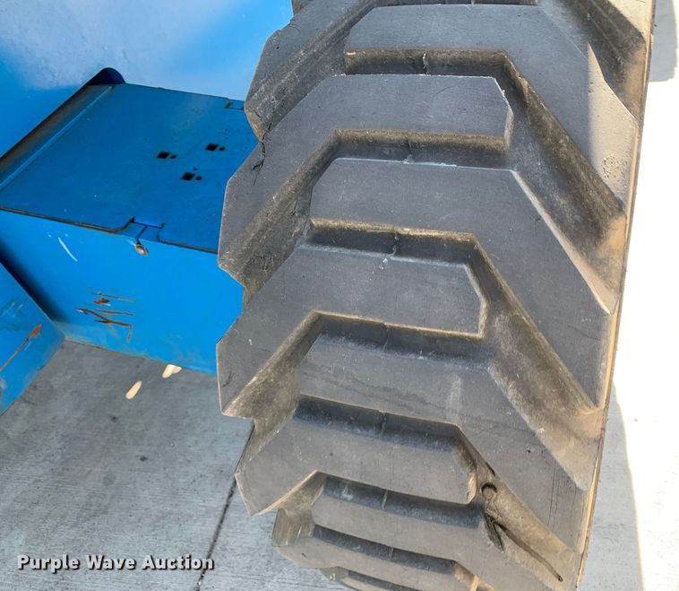 image for item JT9809 2014 Genie S-65 boom lift