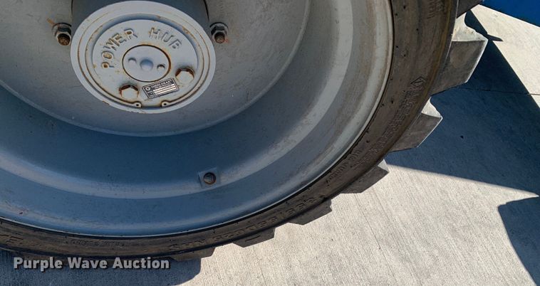 image for item JT9809 2014 Genie S-65 boom lift