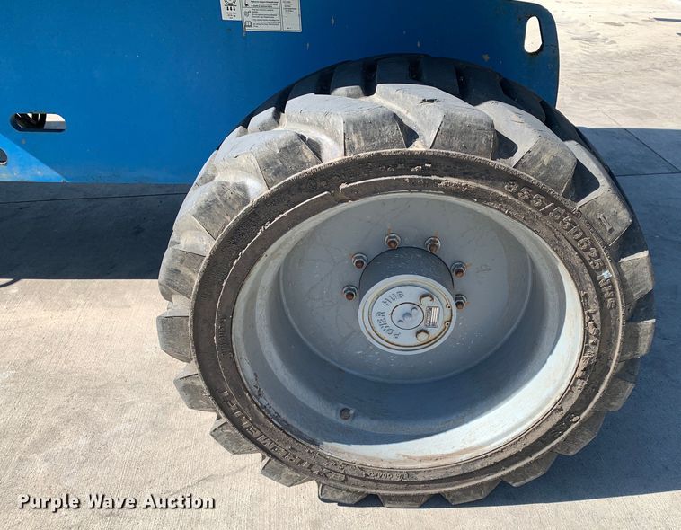 image for item JT9809 2014 Genie S-65 boom lift