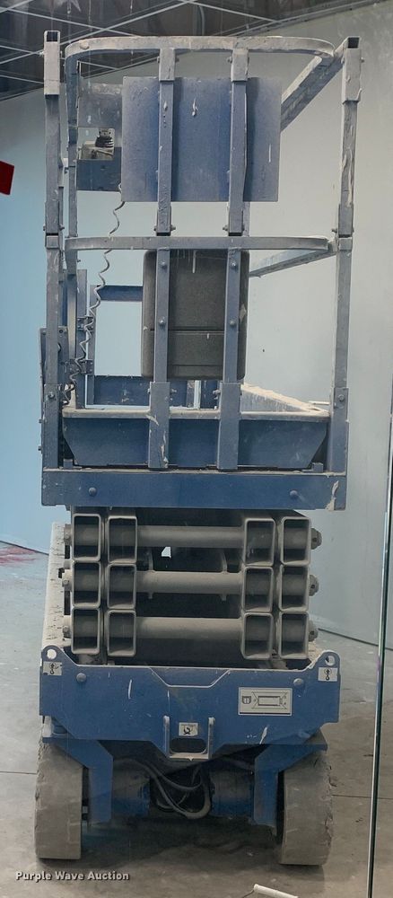 image for item JT9811 Genie GS-2632 scissor lift