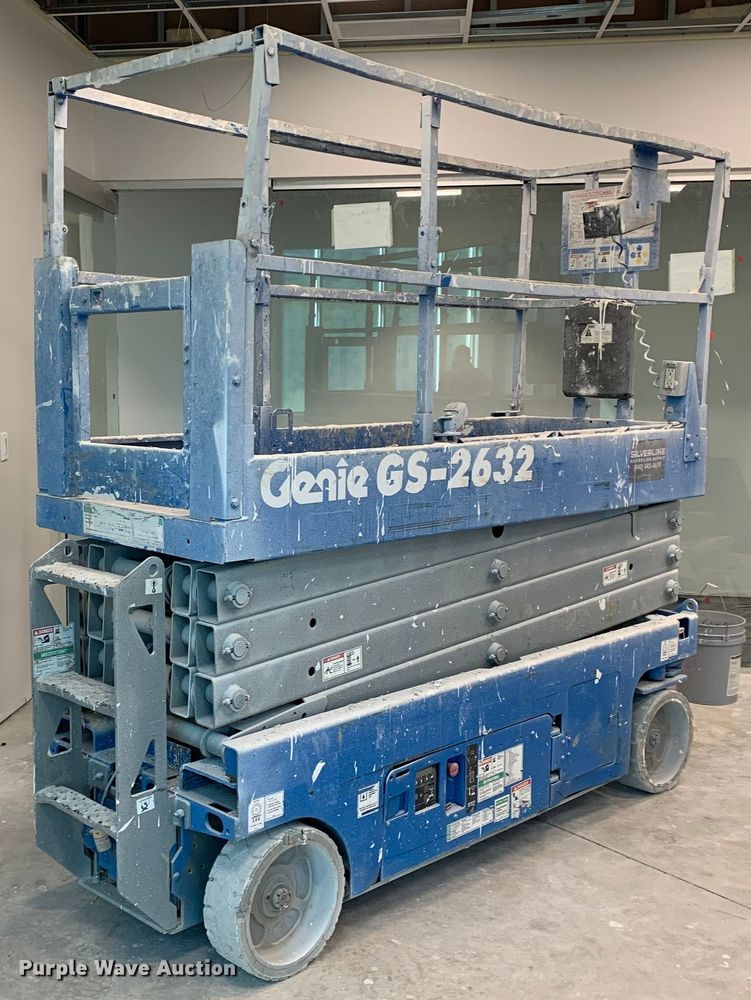 image for item JT9811 Genie GS-2632 scissor lift