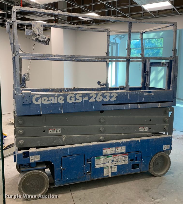 image for item JT9811 Genie GS-2632 scissor lift