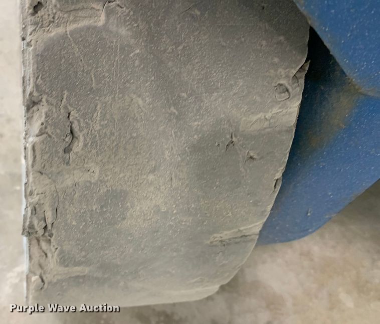 image for item JT9811 Genie GS-2632 scissor lift