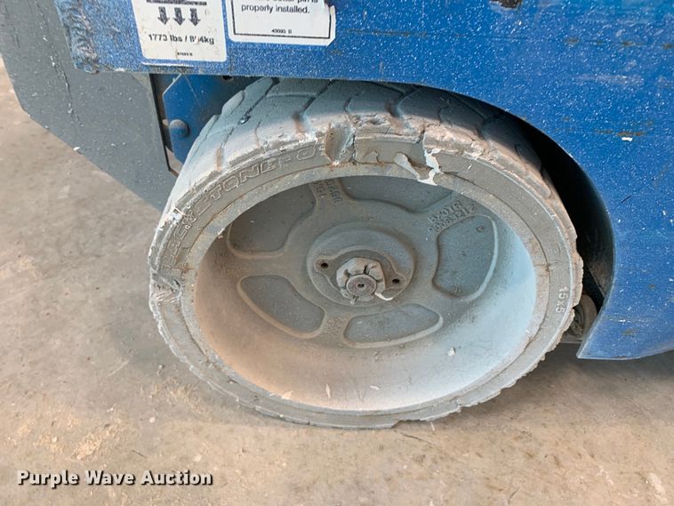 image for item JT9811 Genie GS-2632 scissor lift