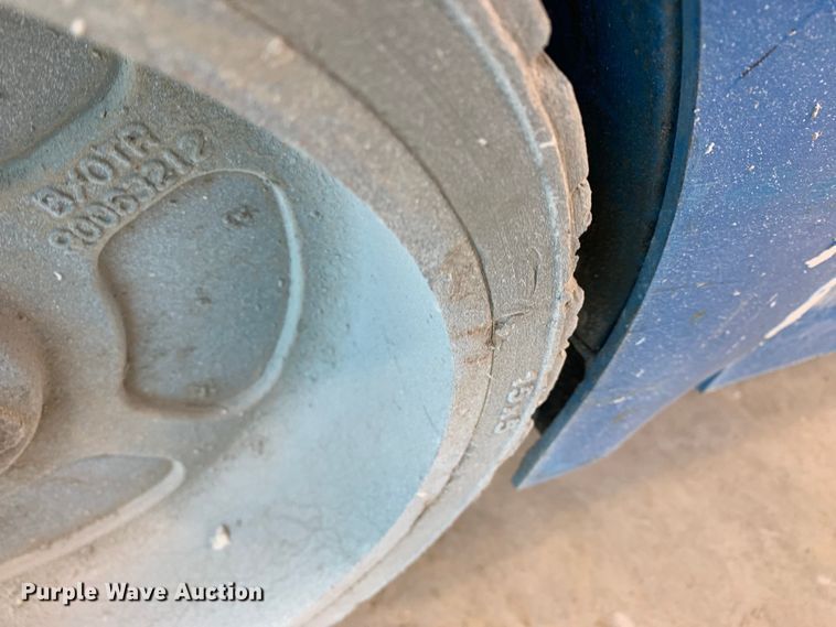 image for item JT9811 Genie GS-2632 scissor lift