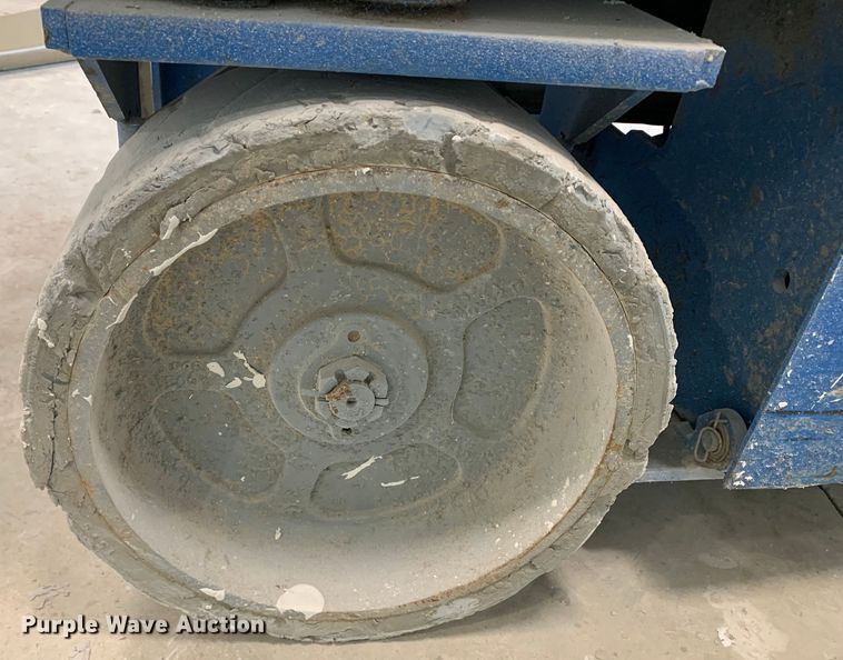 image for item JT9811 Genie GS-2632 scissor lift