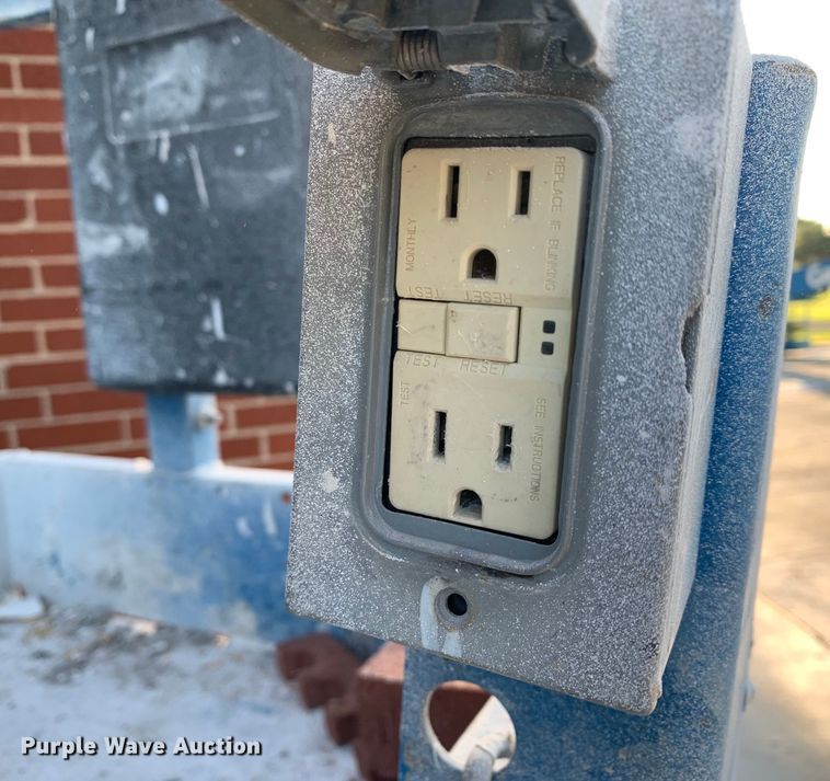 image for item JT9813 Genie GS-2632 scissor lift