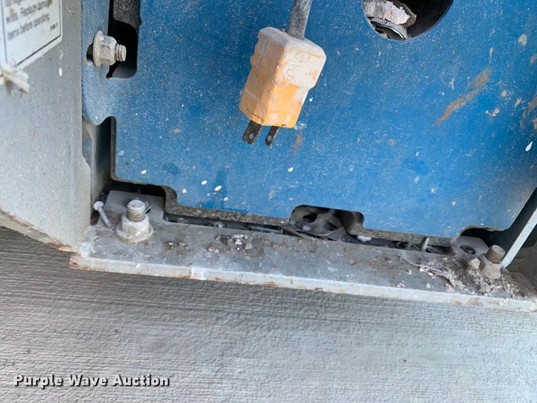 image for item JT9813 Genie GS-2632 scissor lift