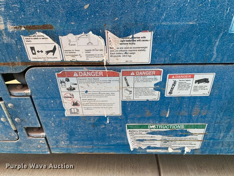 image for item JT9813 Genie GS-2632 scissor lift