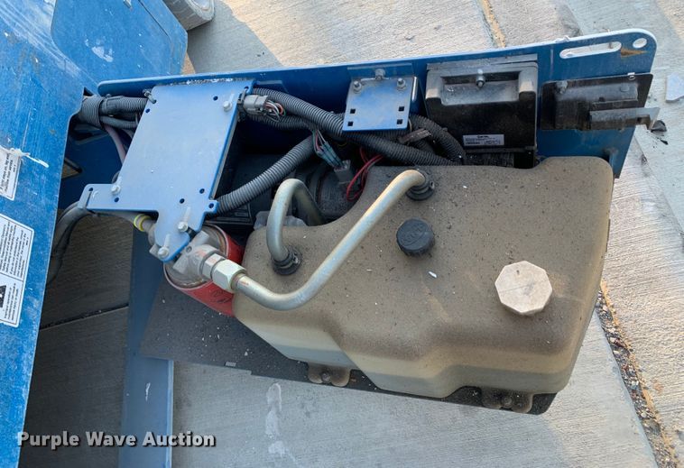 image for item JT9813 Genie GS-2632 scissor lift