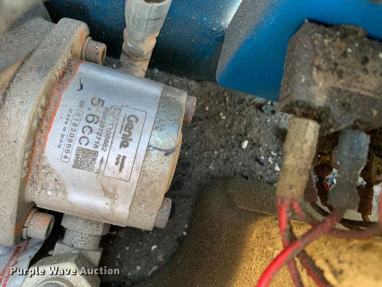 image for item JT9813 Genie GS-2632 scissor lift