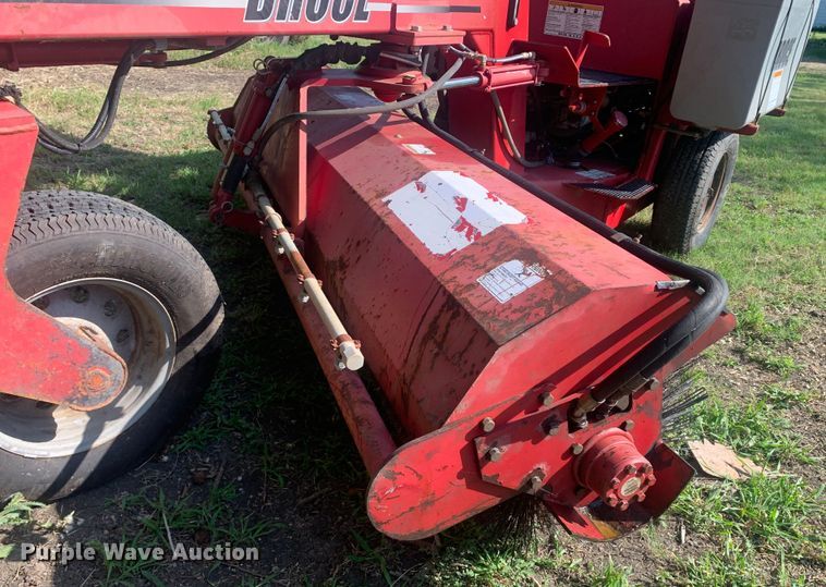 image for item JT9824 Broce BW260 broom