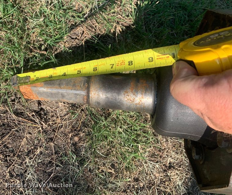 image for item JT9826 Skid steer auger