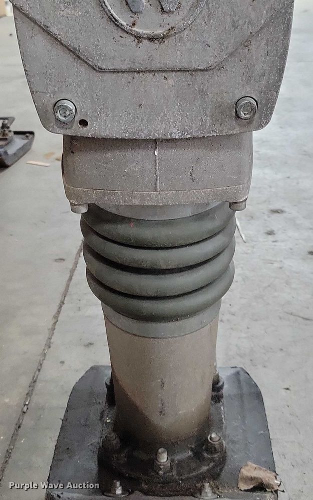 image for item KA9906 2018 Wacker Neuson BS50-2plus plate compactor