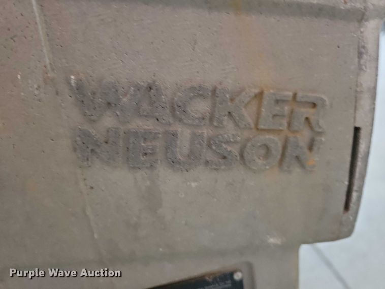 image for item KA9906 2018 Wacker Neuson BS50-2plus plate compactor