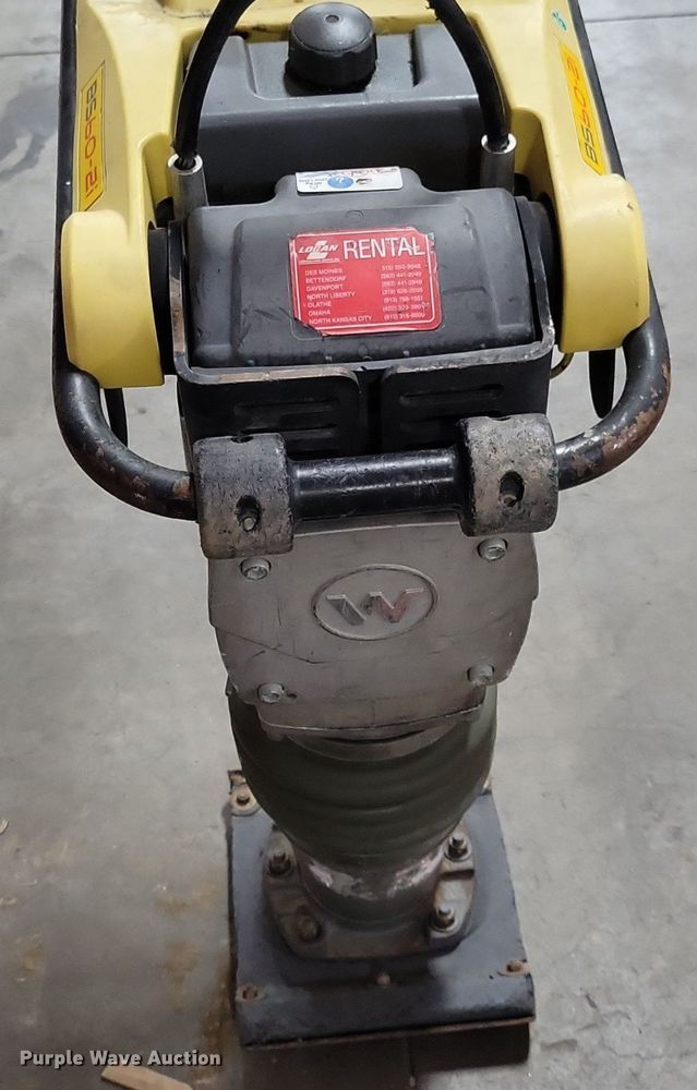 image for item KA9907 2017 Wacker Neuson BS60-2i plate compactor