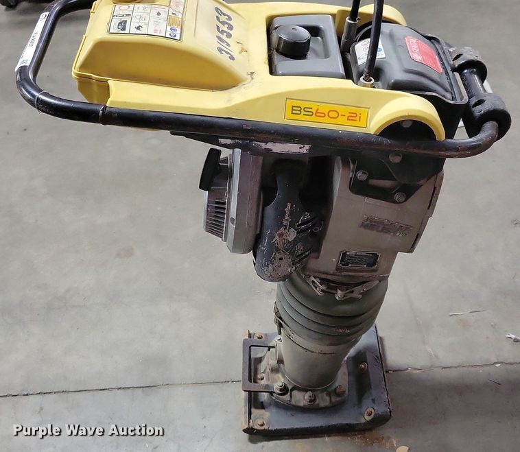image for item KA9907 2017 Wacker Neuson BS60-2i plate compactor