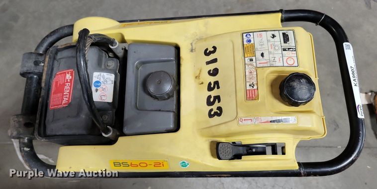 image for item KA9907 2017 Wacker Neuson BS60-2i plate compactor