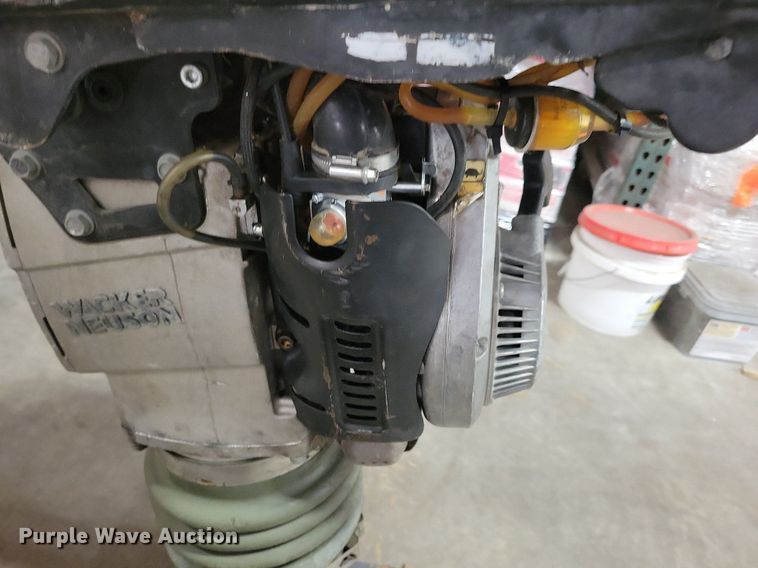 image for item KA9907 2017 Wacker Neuson BS60-2i plate compactor