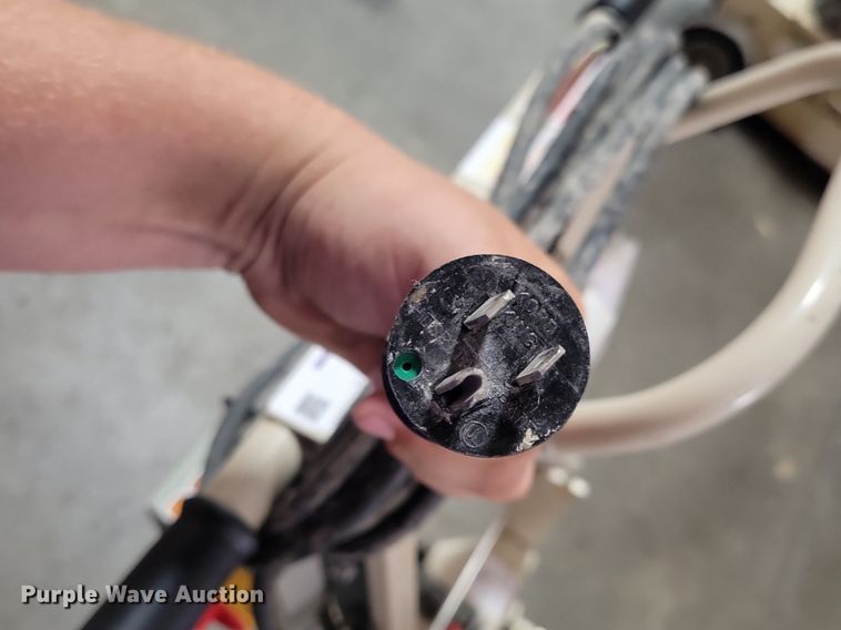 image for item KA9911 EDCO TS-8-75 floor stripper