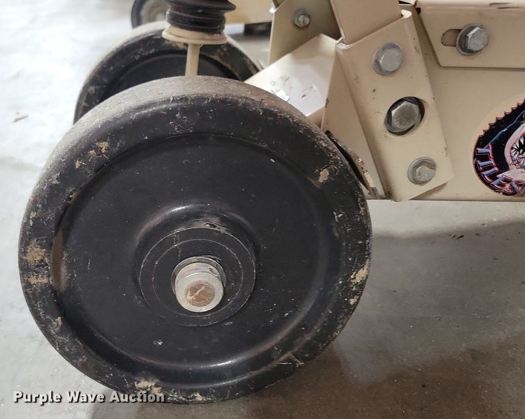 image for item KA9911 EDCO TS-8-75 floor stripper