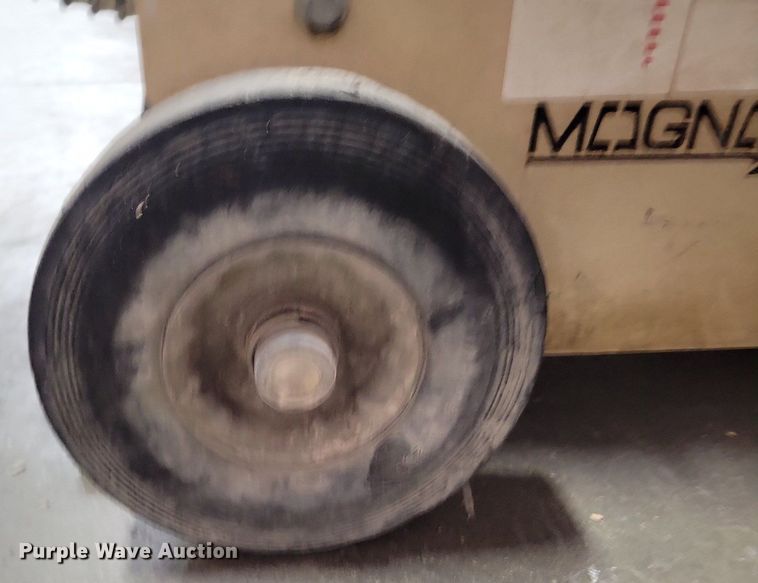 image for item KA9912 EDCO Magna Trap floor grinder