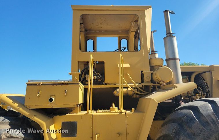 image for item KA9929 MRS scraper tractor