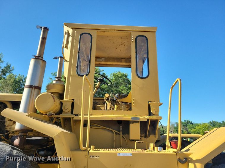 image for item KA9929 MRS scraper tractor