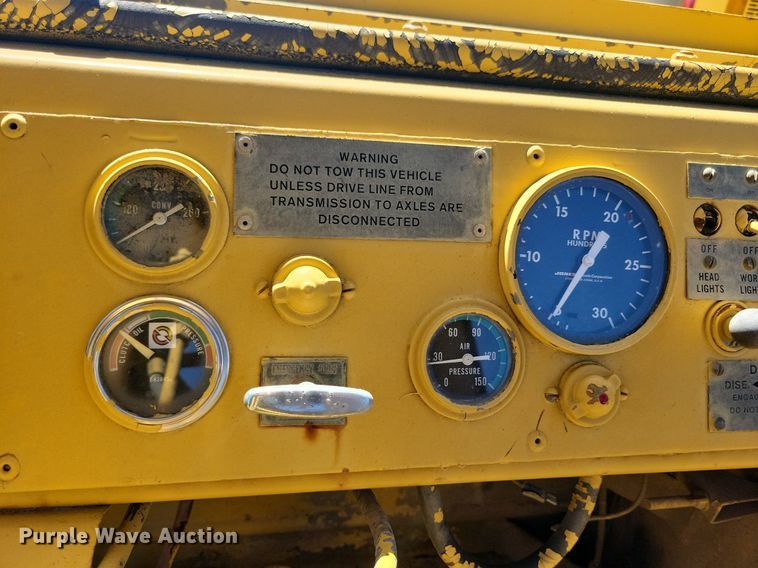 image for item KA9929 MRS scraper tractor