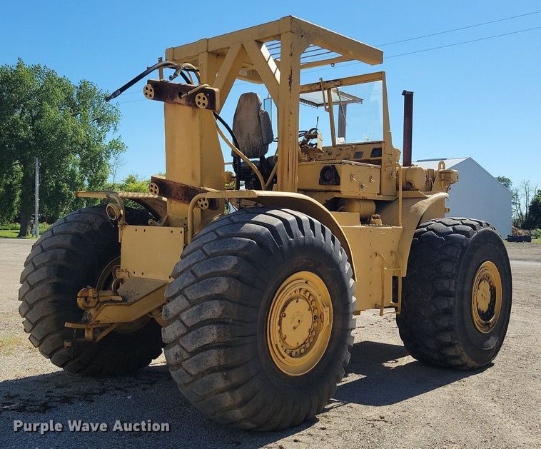 image for item KA9930 MRS 110 4WD scraper tractor