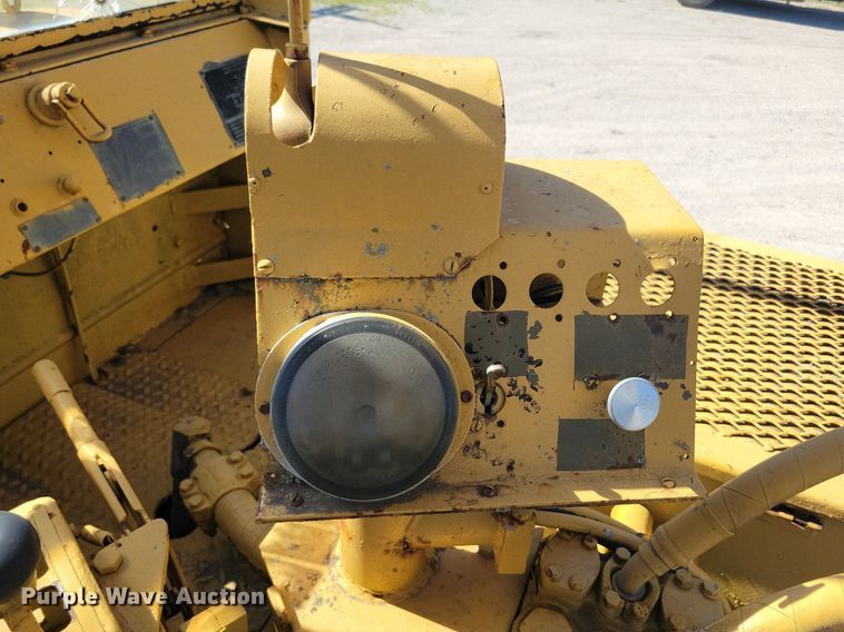 image for item KA9930 MRS 110 4WD scraper tractor