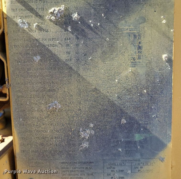 image for item KA9930 MRS 110 4WD scraper tractor