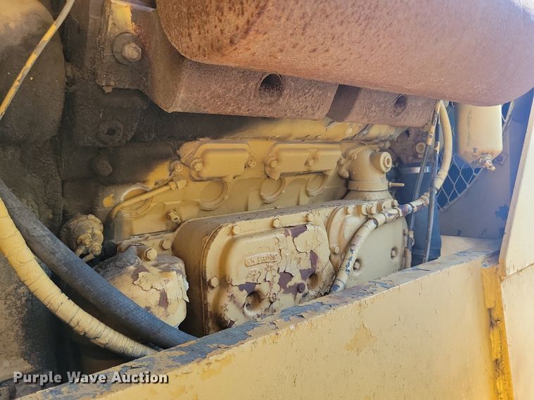 image for item KA9930 MRS 110 4WD scraper tractor