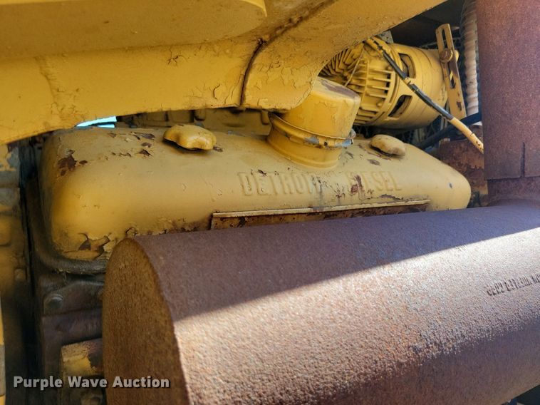 image for item KA9930 MRS 110 4WD scraper tractor