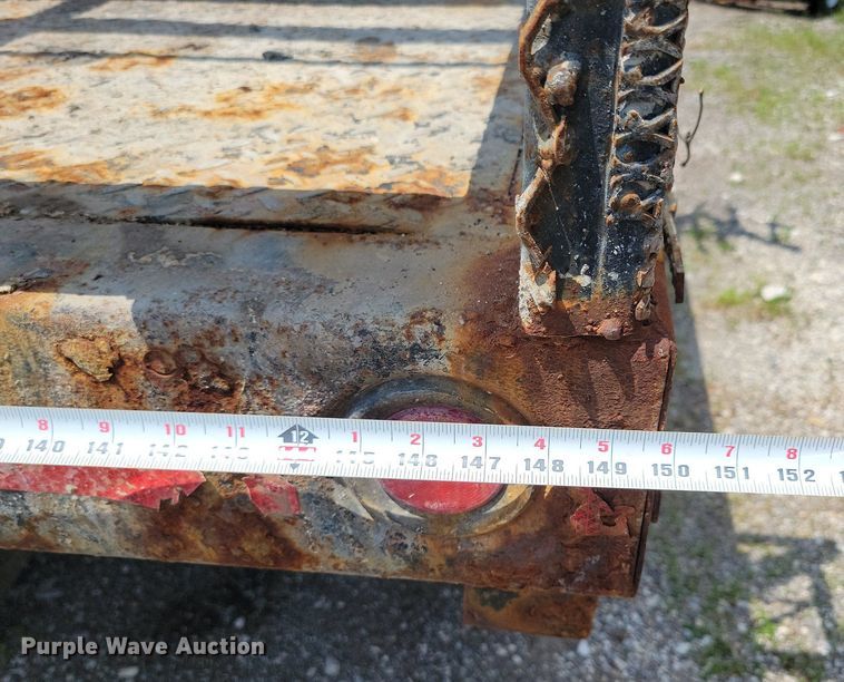 image for item KA9933 2005 Chevrolet  C4500 flatbed truck