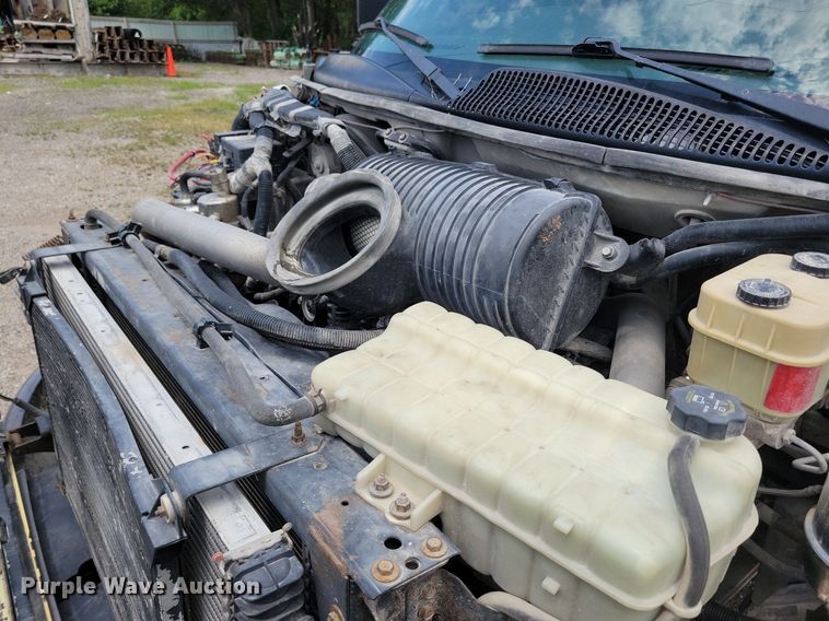 image for item KA9934 2005 GMC C4500 flatbed truck