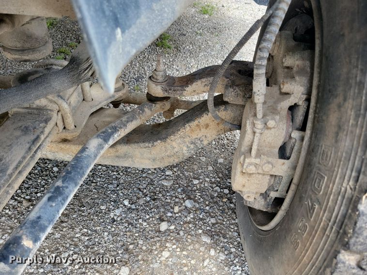 image for item KA9934 2005 GMC C4500 flatbed truck