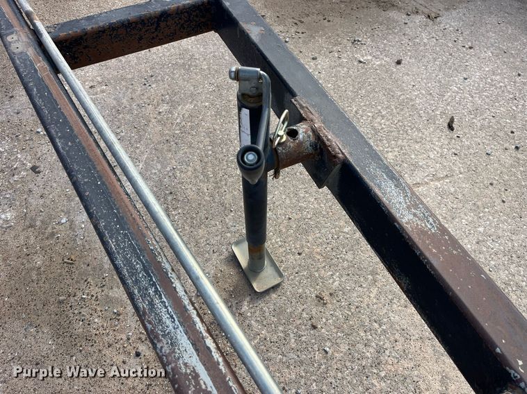 image for item LD9982 1990 Wheeler end dump pup trailer