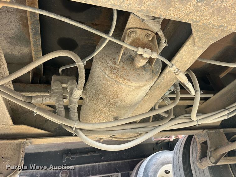 image for item LD9982 1990 Wheeler end dump pup trailer