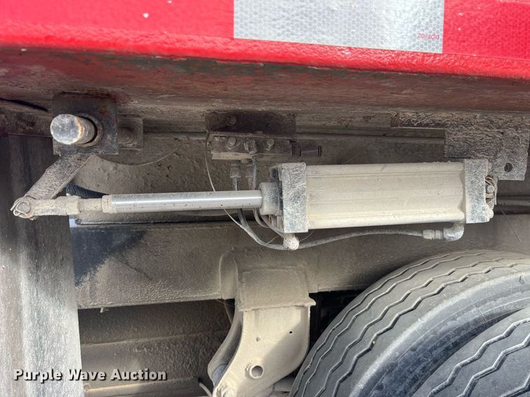 image for item LD9983 1978 CP end dump pup trailer