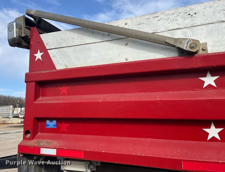 image for item LD9983 1978 CP end dump pup trailer