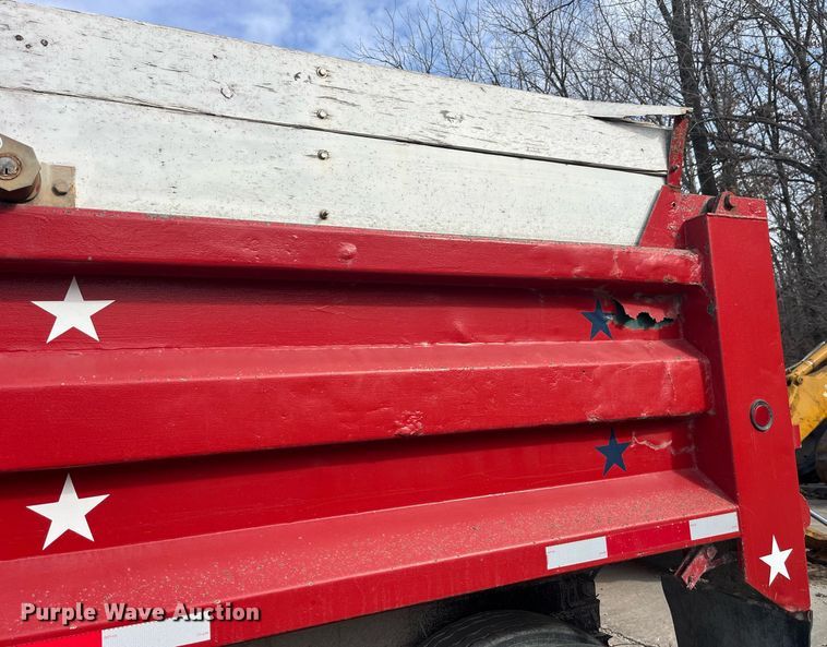 image for item LD9983 1978 CP end dump pup trailer