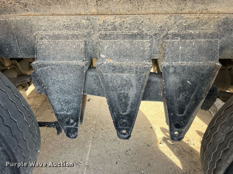 image for item LD9983 1978 CP end dump pup trailer