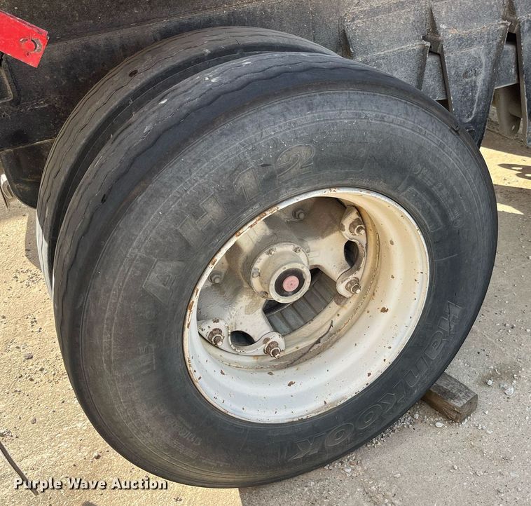 image for item LD9983 1978 CP end dump pup trailer