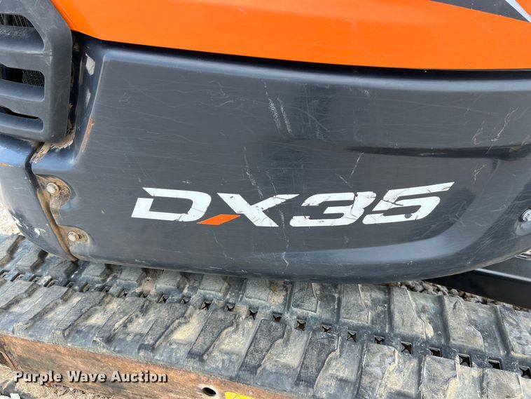 image for item LU9949 2019 Doosan DX35 mini excavator