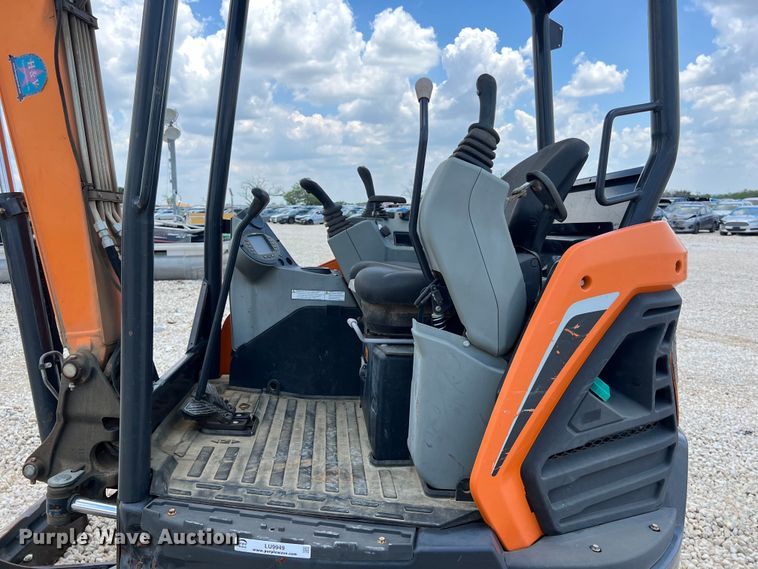 image for item LU9949 2019 Doosan DX35 mini excavator