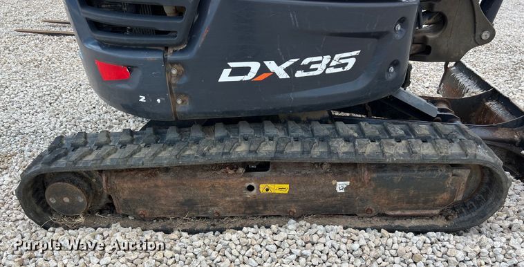 image for item LU9949 2019 Doosan DX35 mini excavator