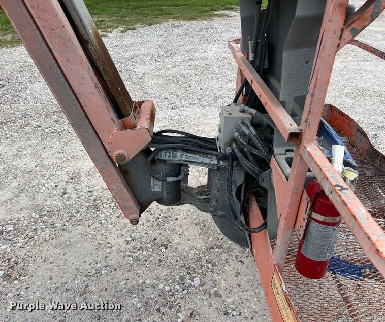 image for item LU9956 2014 JLG 450AJ Series II boom lift